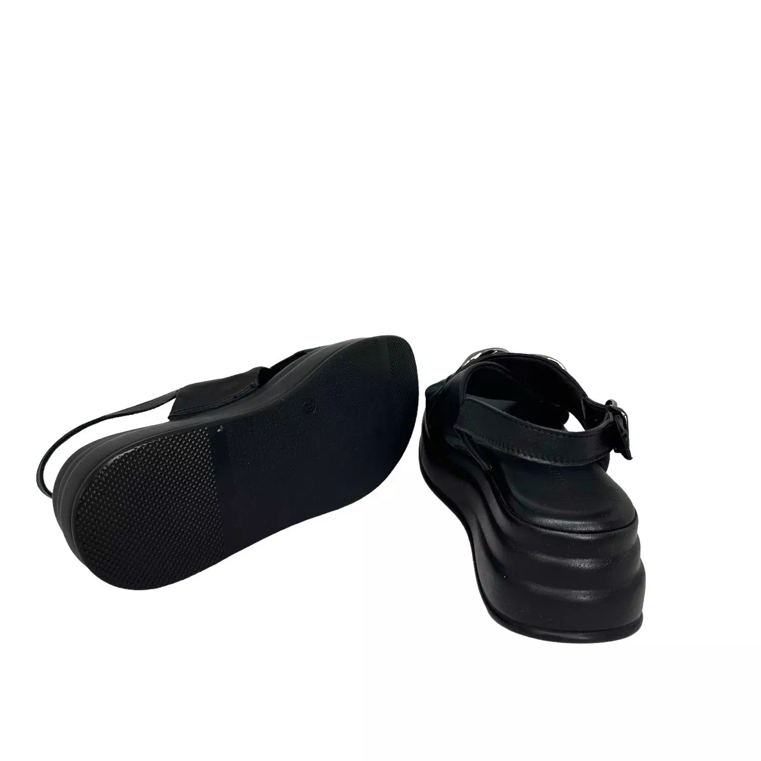 Sandale Tamaris negre cu platforma si accesoriu
