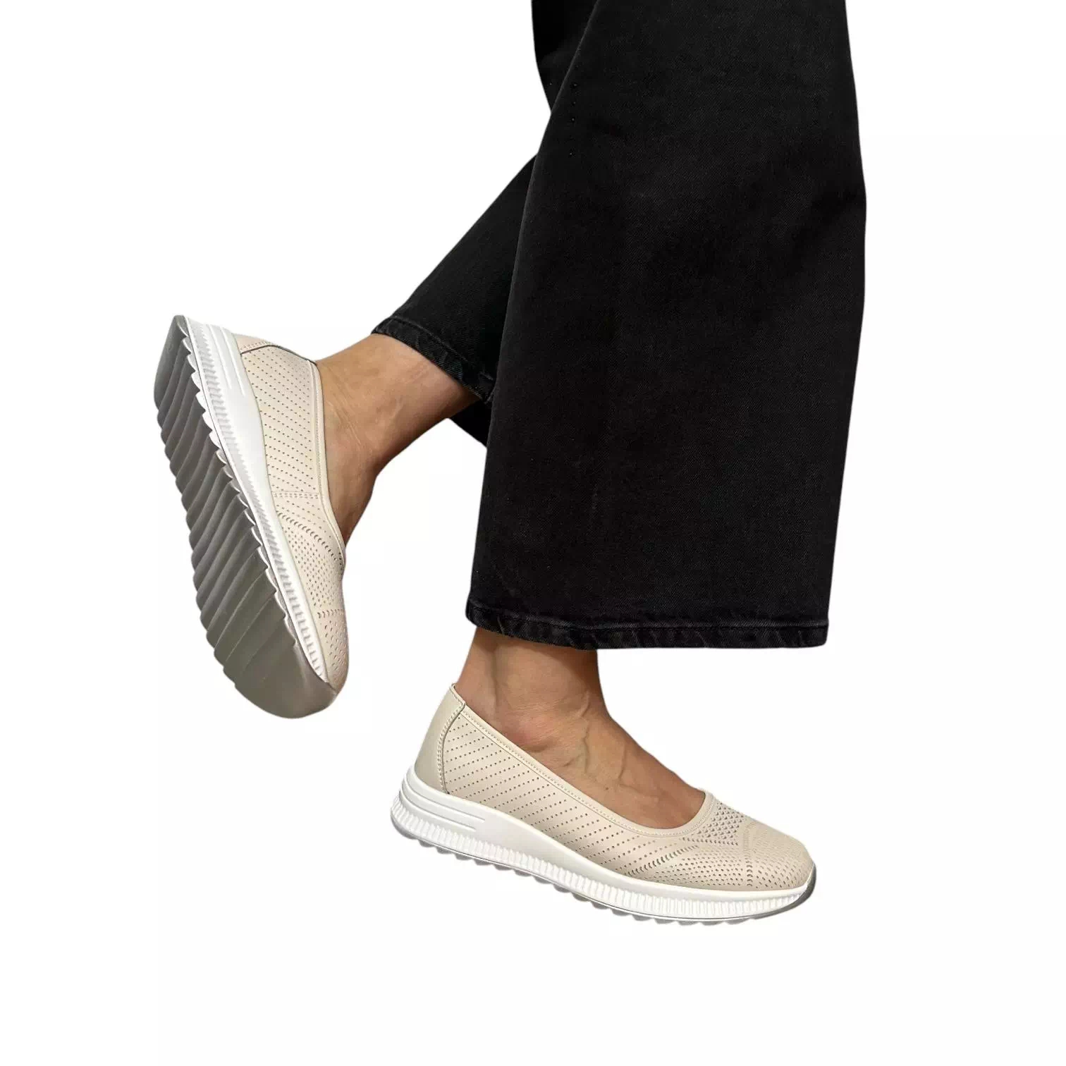 Balerini grej perforati