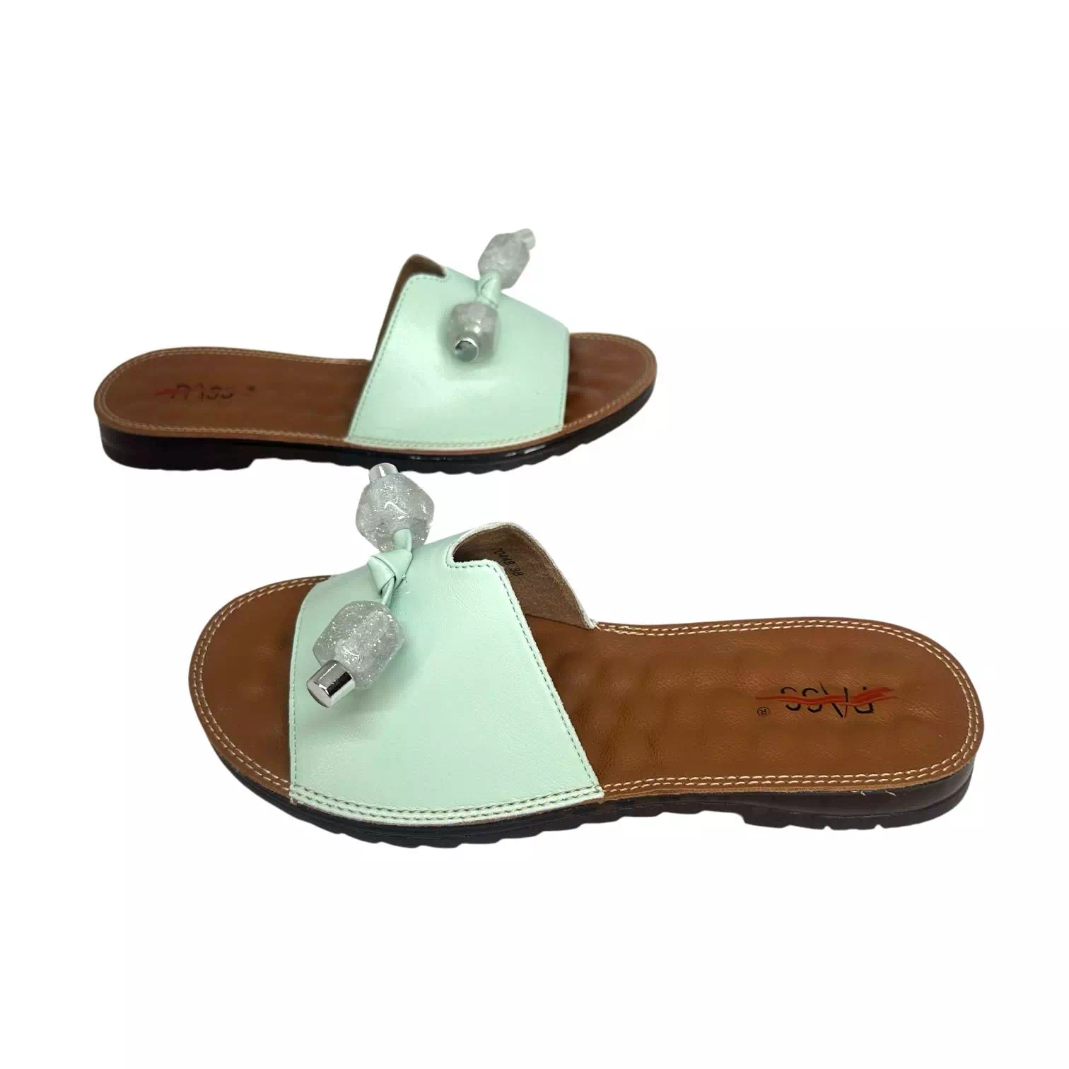 Saboti Pass Collection vernil