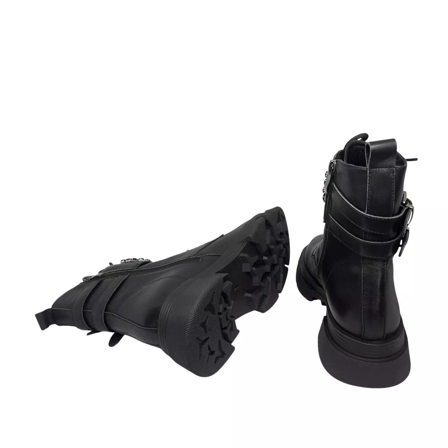 Ghete Fiore Fino negre cu siret si accesoriu