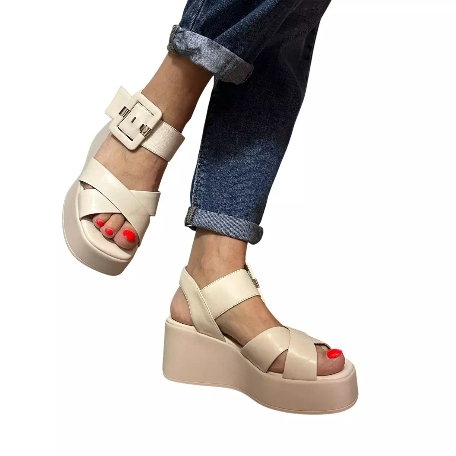 Sandale Fiore Fino crem cu platforma