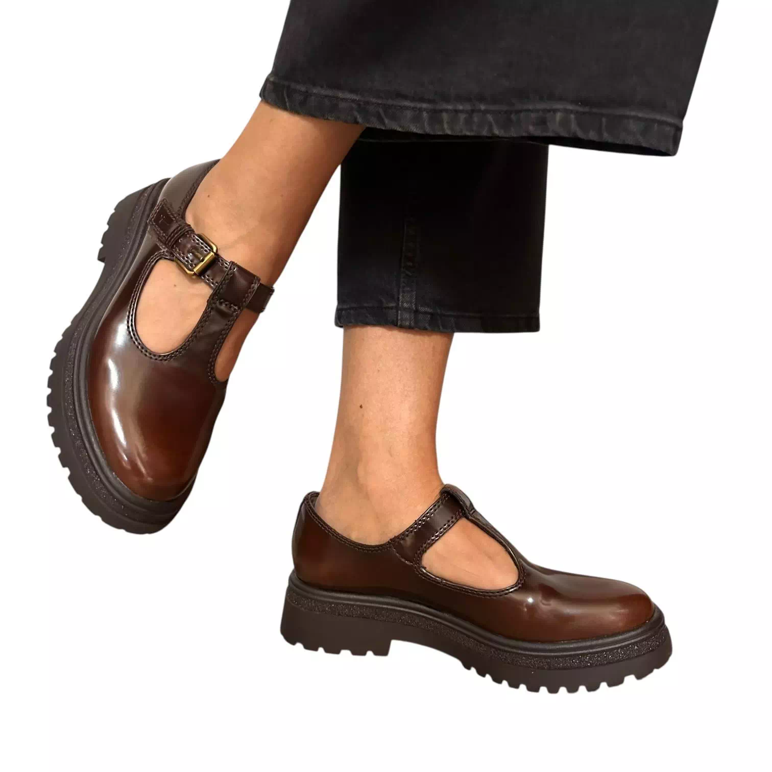 Pantofi Tamaris maro