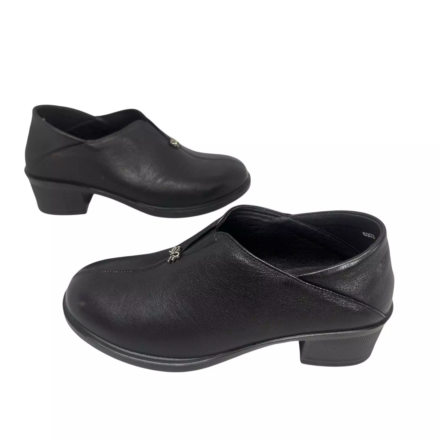 Pantofi negri slip in cu detaliu