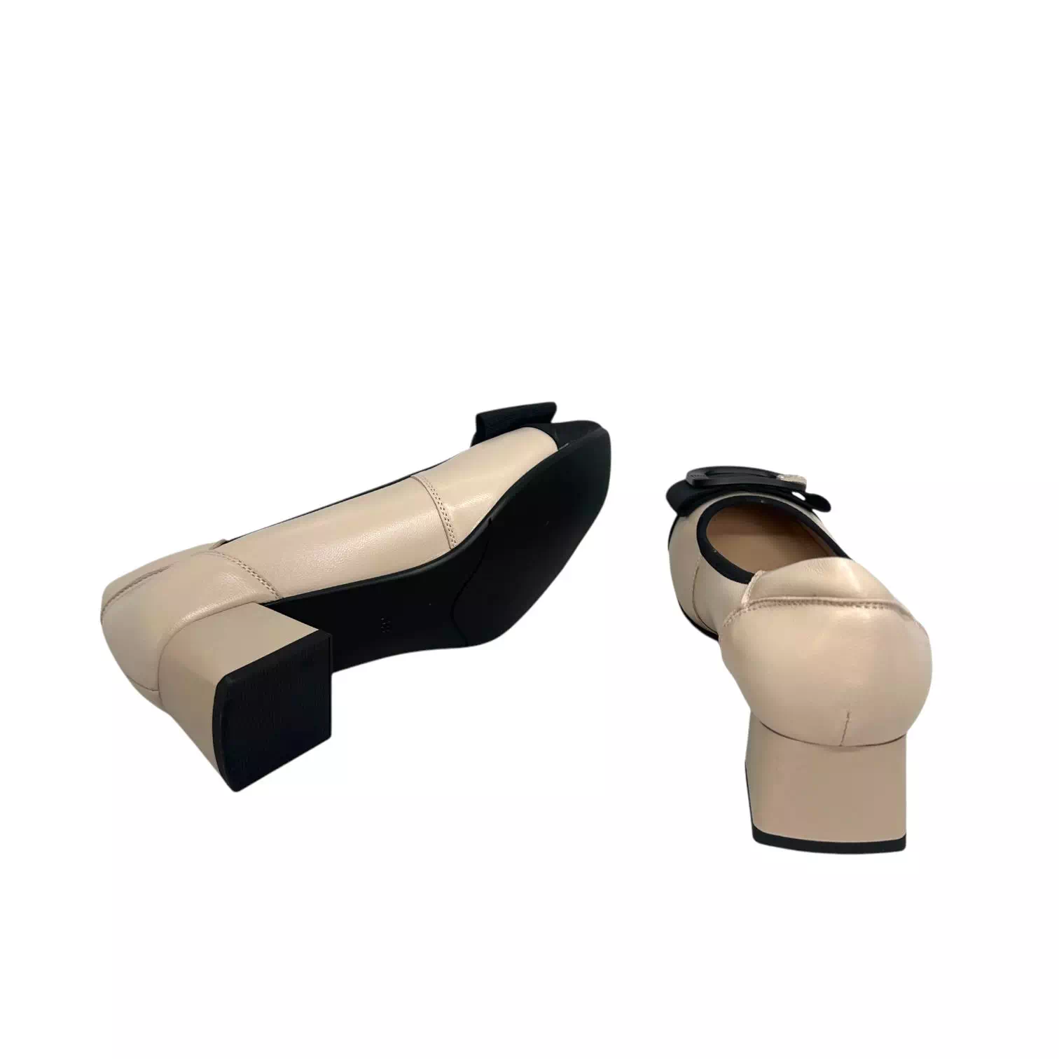 Pantofi Fiore Fino bej cu varf negru