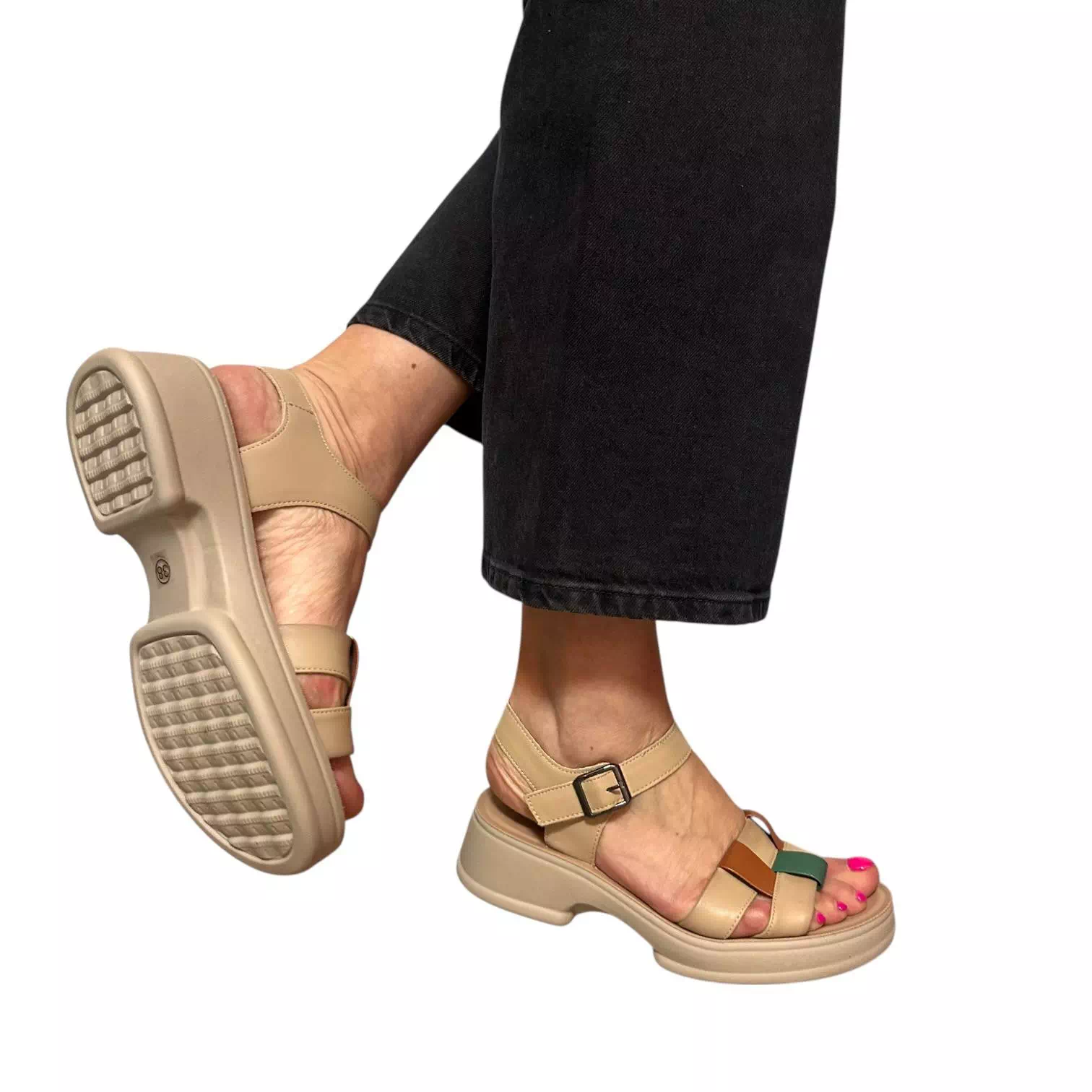 Sandale bej cu barete impletite