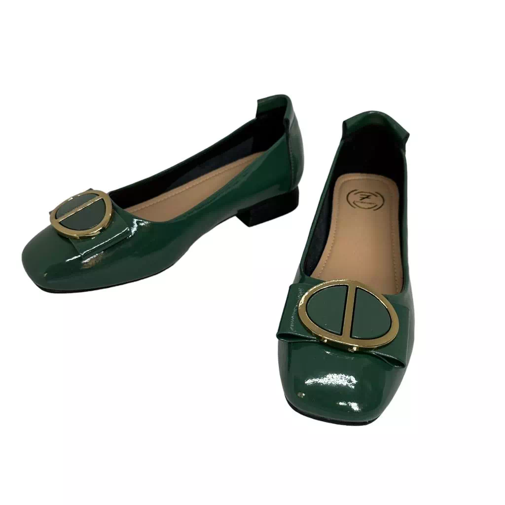 Pantofi verzi din lac cu accesoriu cu detalii aurii