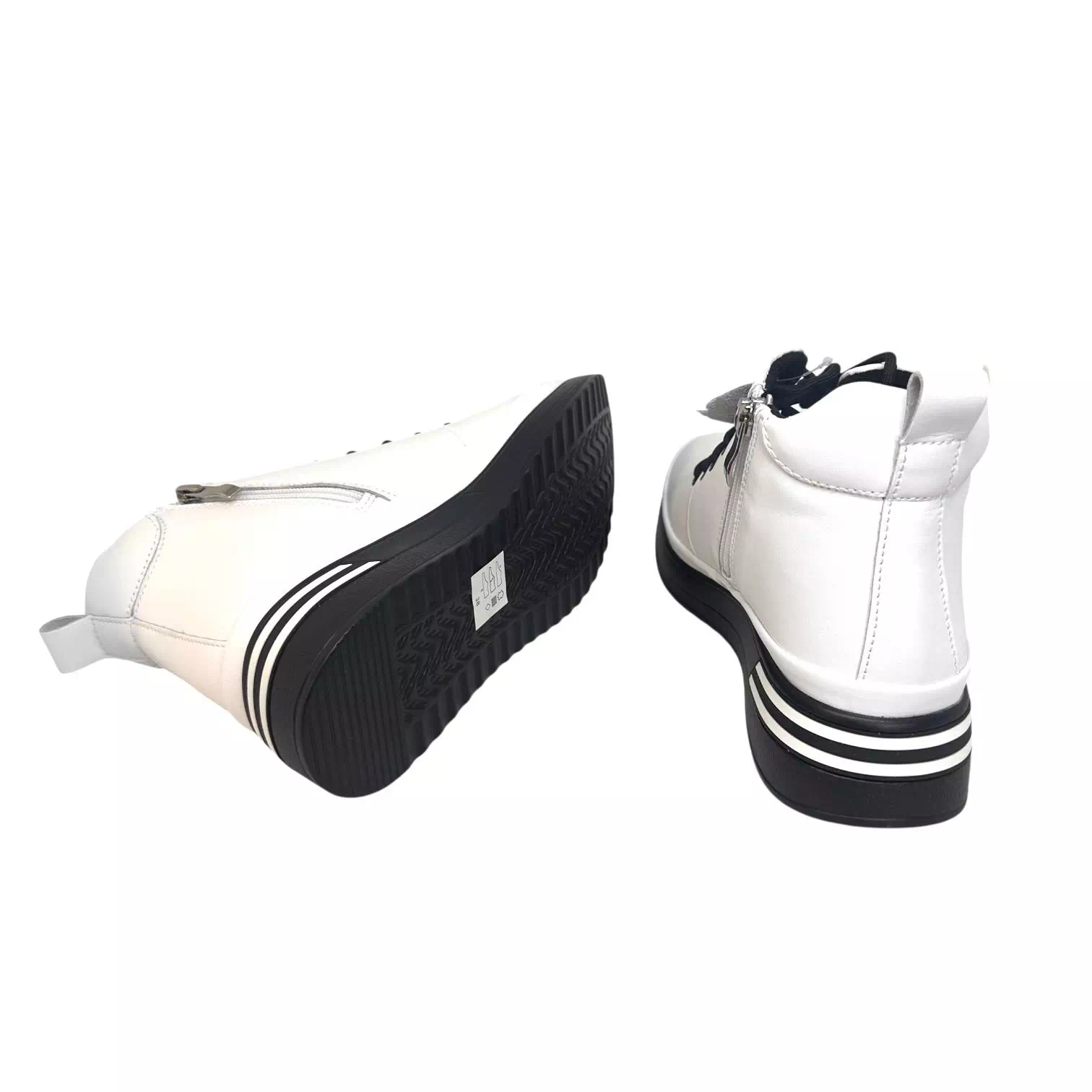 Ghete Filippo albe cu detalii negre