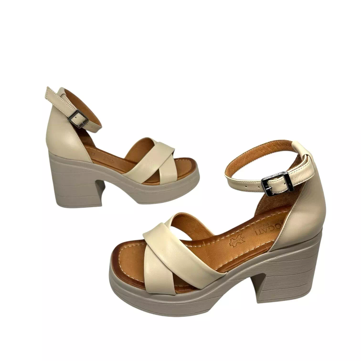 Sandale Dogati bej cu platforma