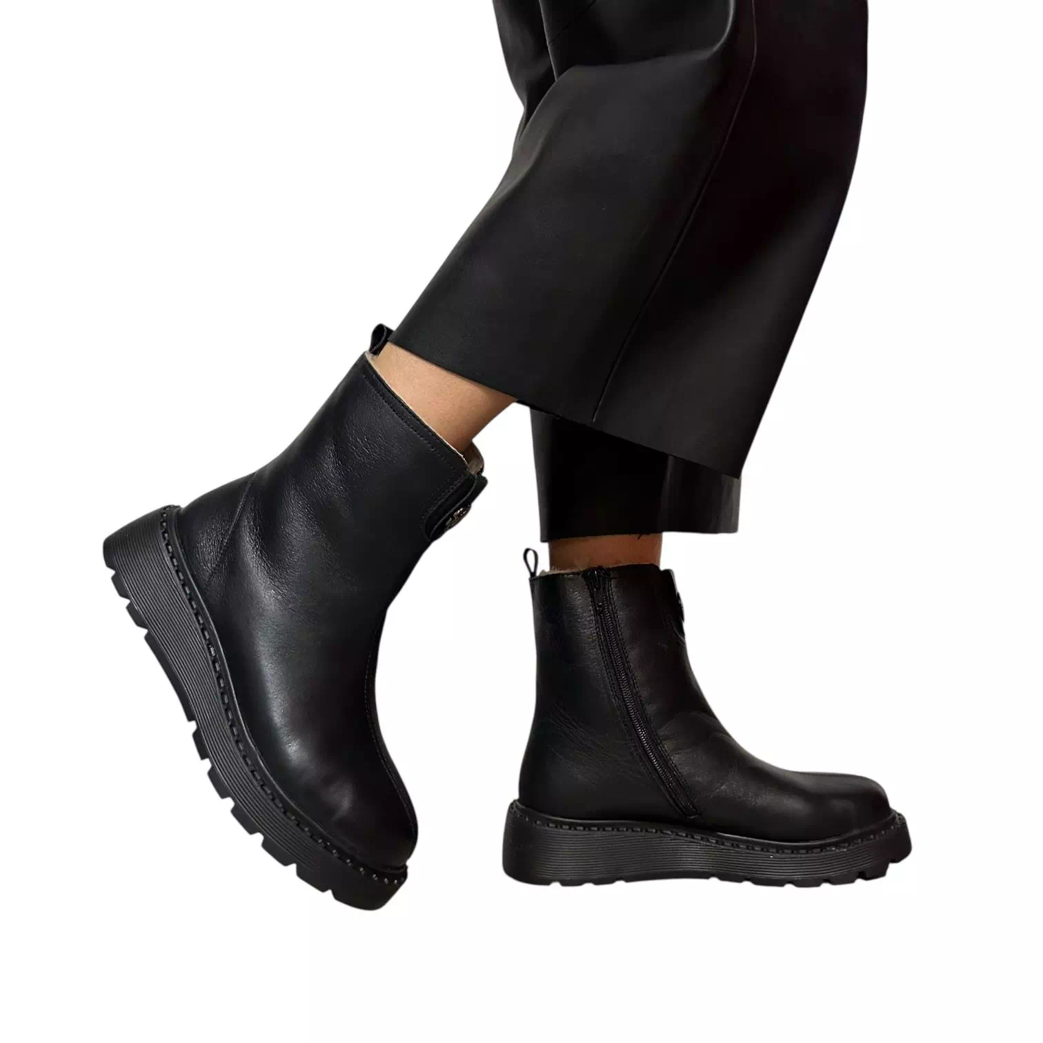 Ghete Rieker negre imblanite