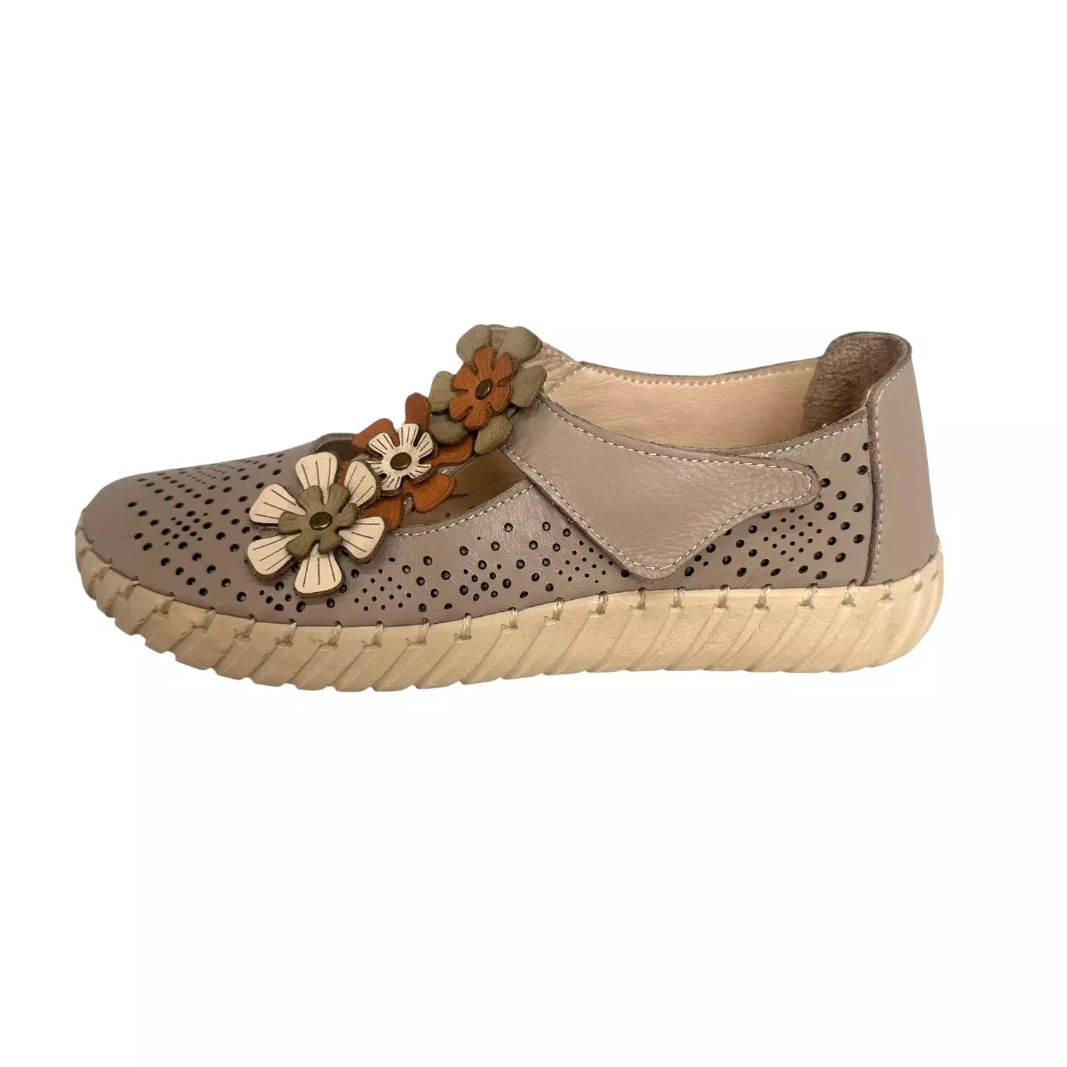 Pantofi Dogati taupe cu flori
