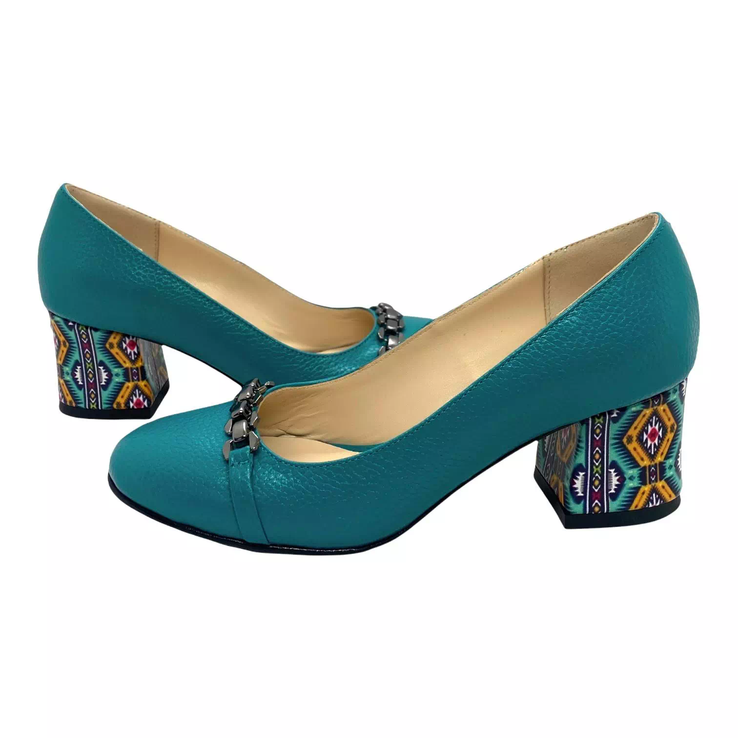 Pantofi turquoise cu accesoriu tip lant si toc colorat