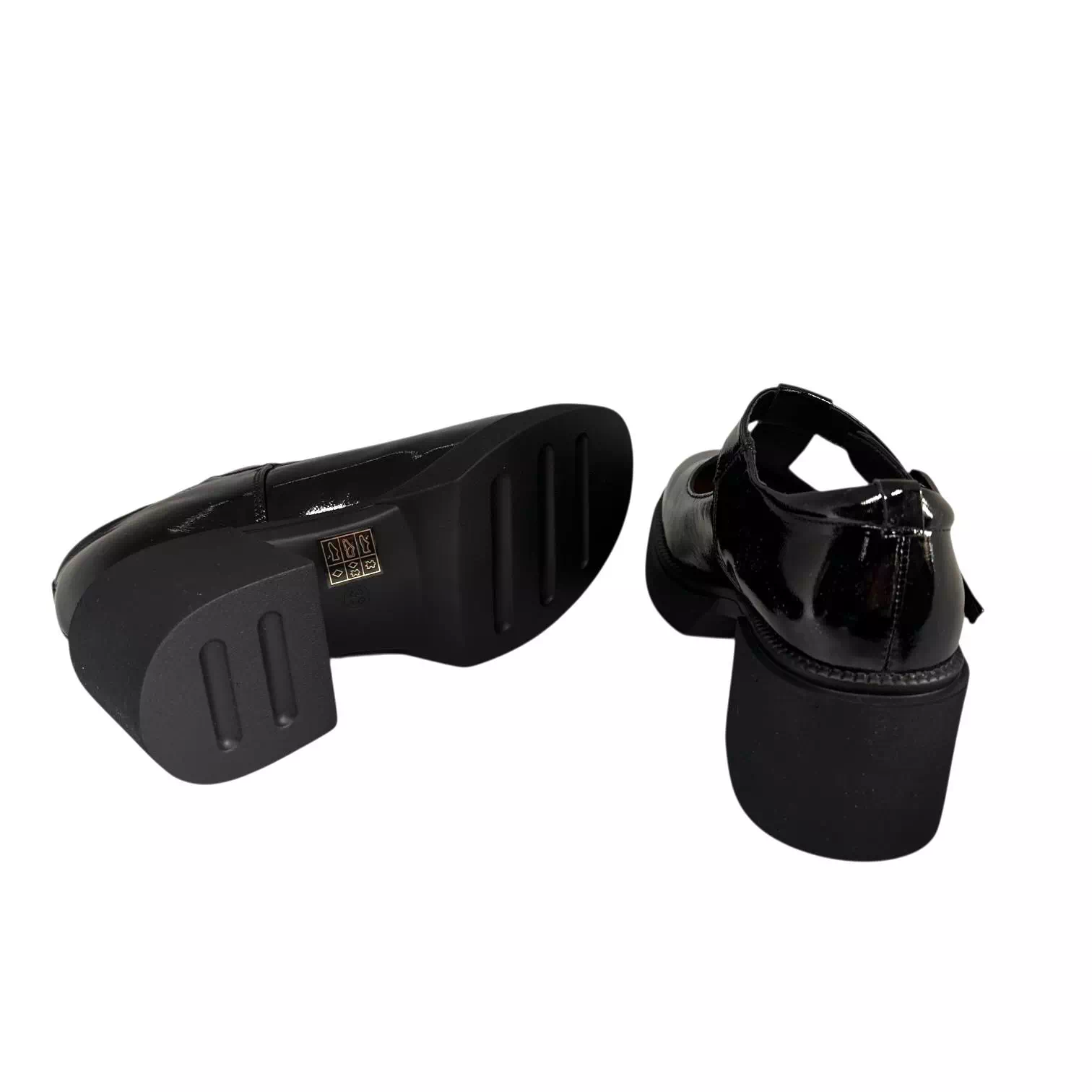 Pantofi Karisma negri cu talpa groasa