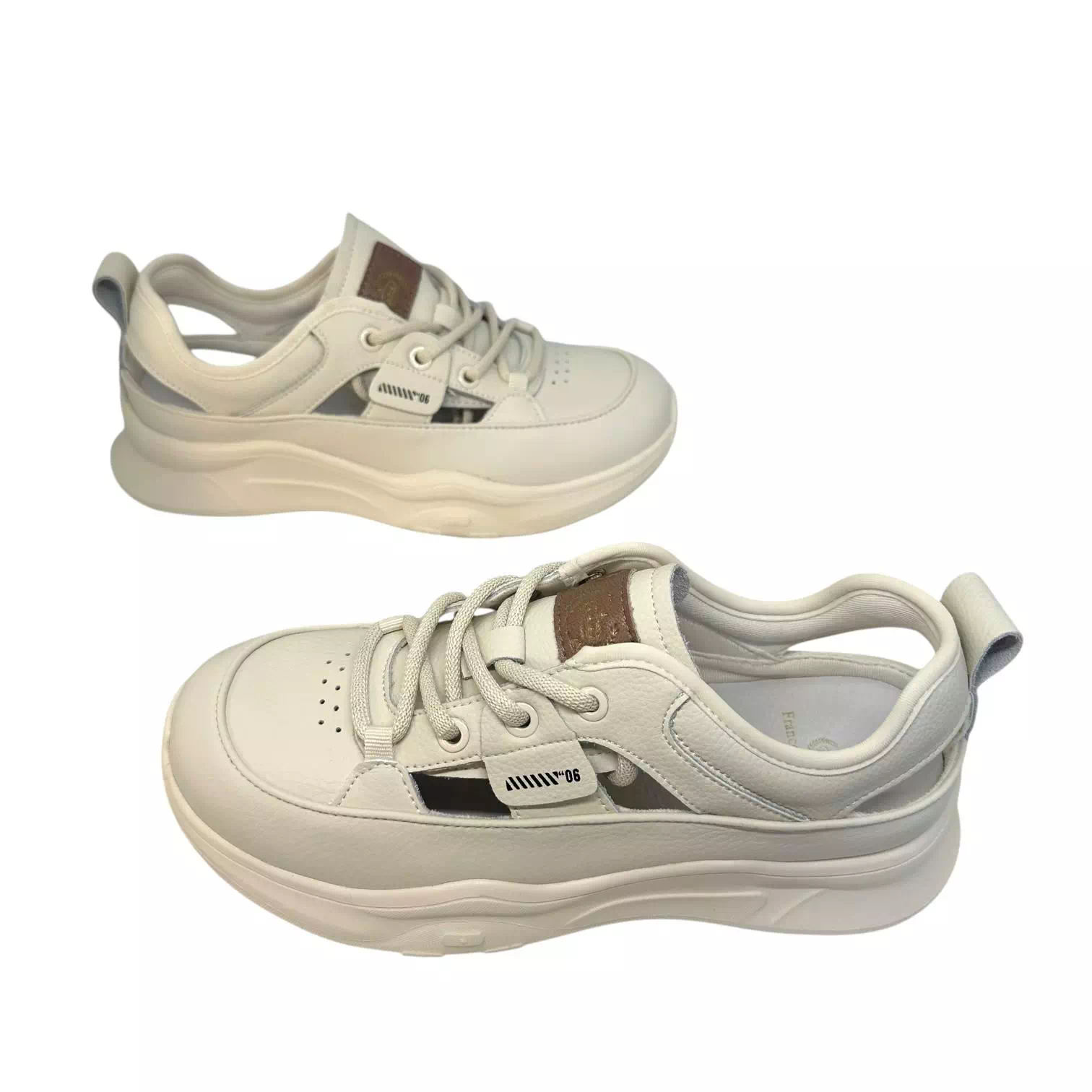 Pantofi crem cu siret si decupaje