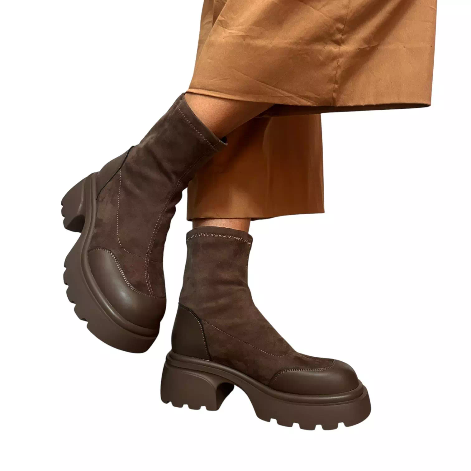 Ghete strech taupe cu platforma