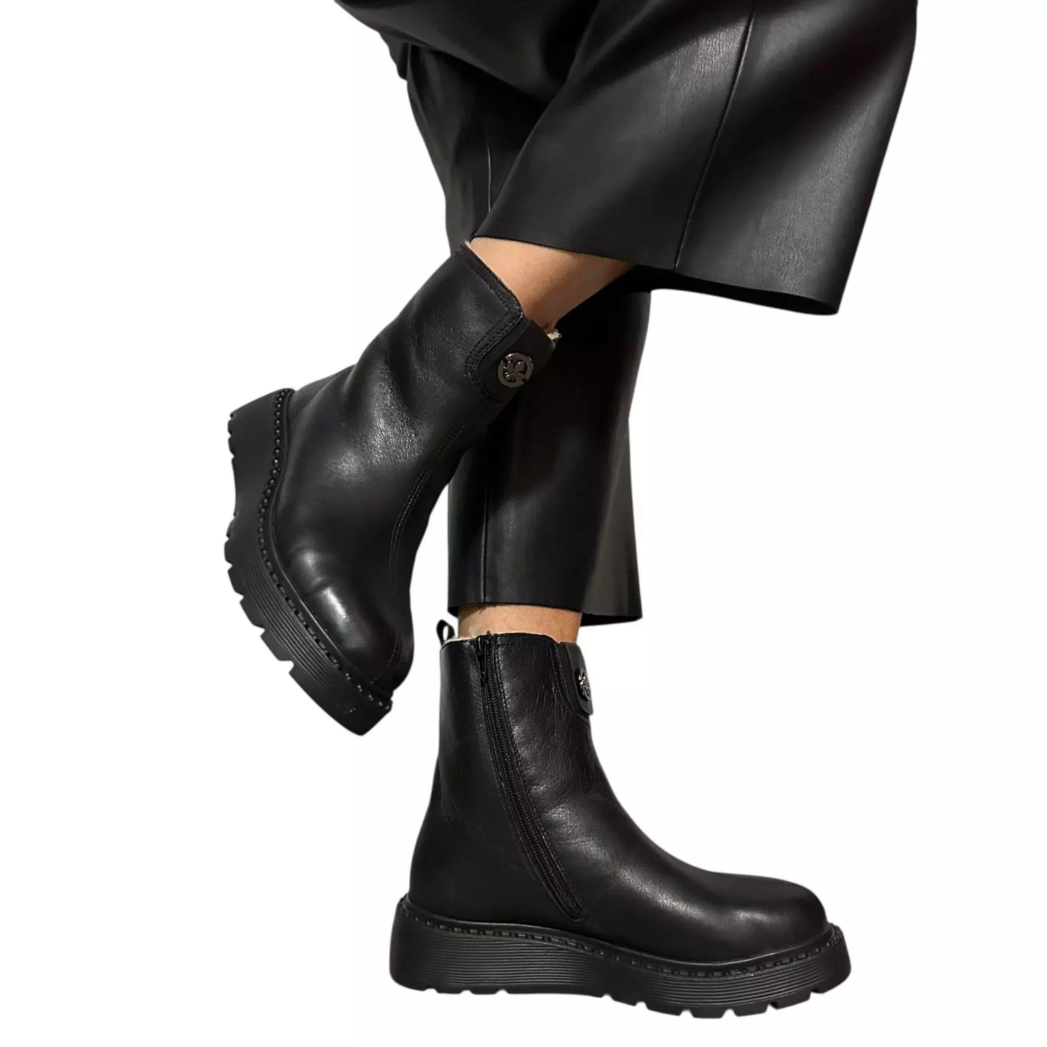 Ghete Rieker negre imblanite