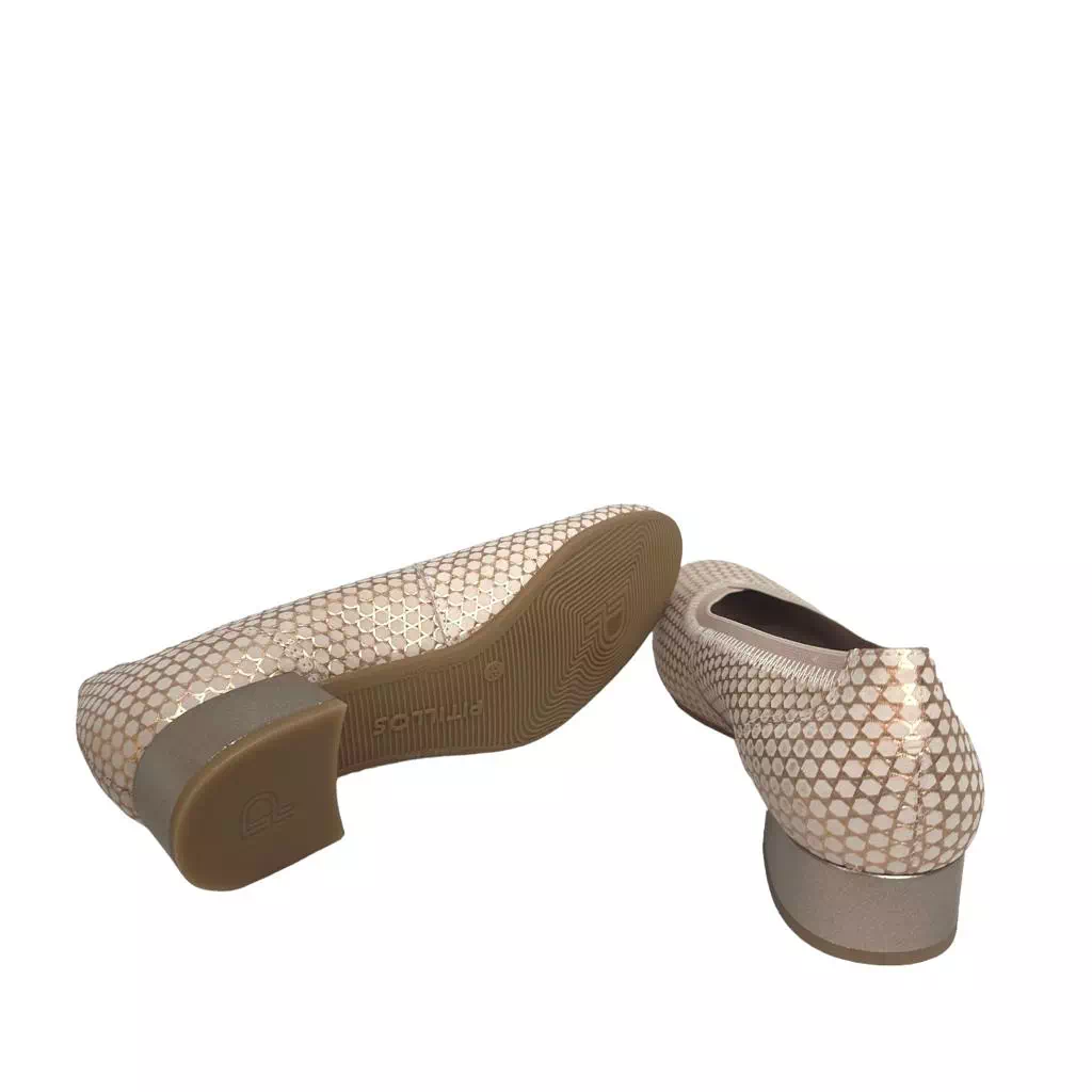 Pantofi Pitillos nude cu imprimeu tip fagure