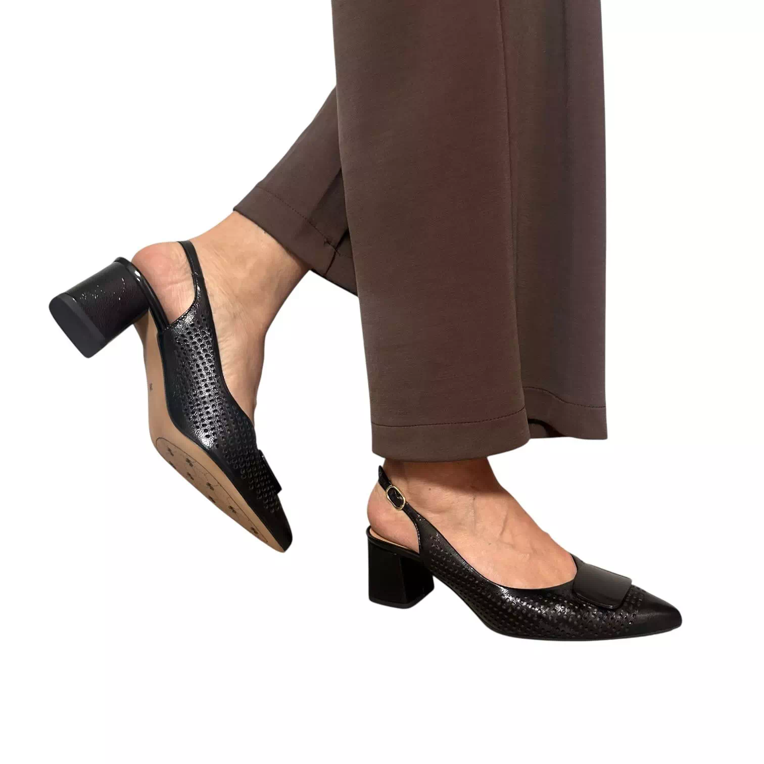 Pantofi decupati Kordel negri